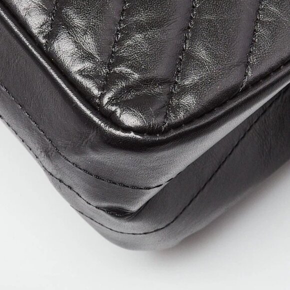 Chanel Black 2.55 Reissue Chevron Quilted Calfskin Leather So Black - Picture 5 of 12